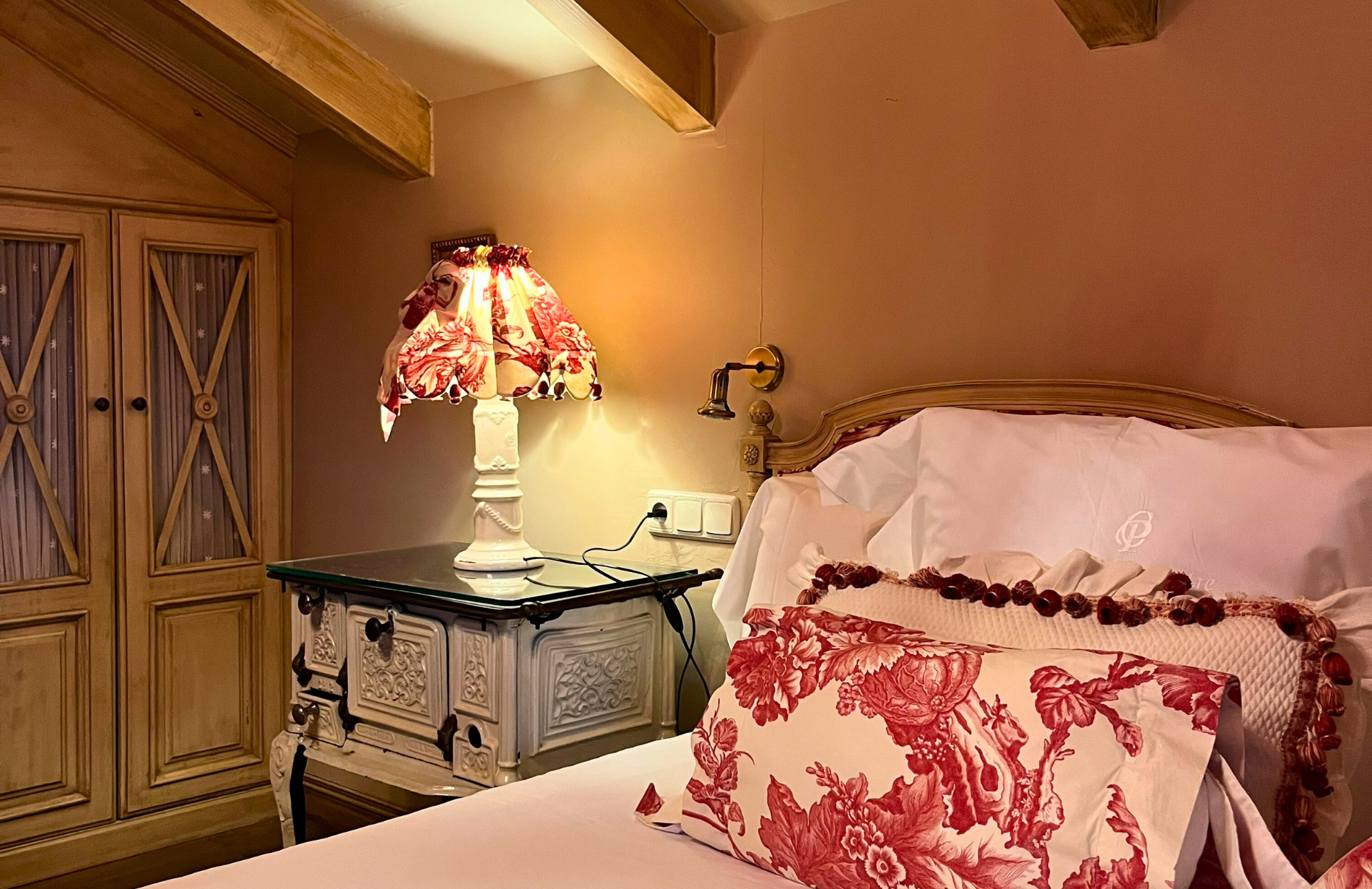 suite-petirrojo-detalle-hotel-palacio-de-cutre