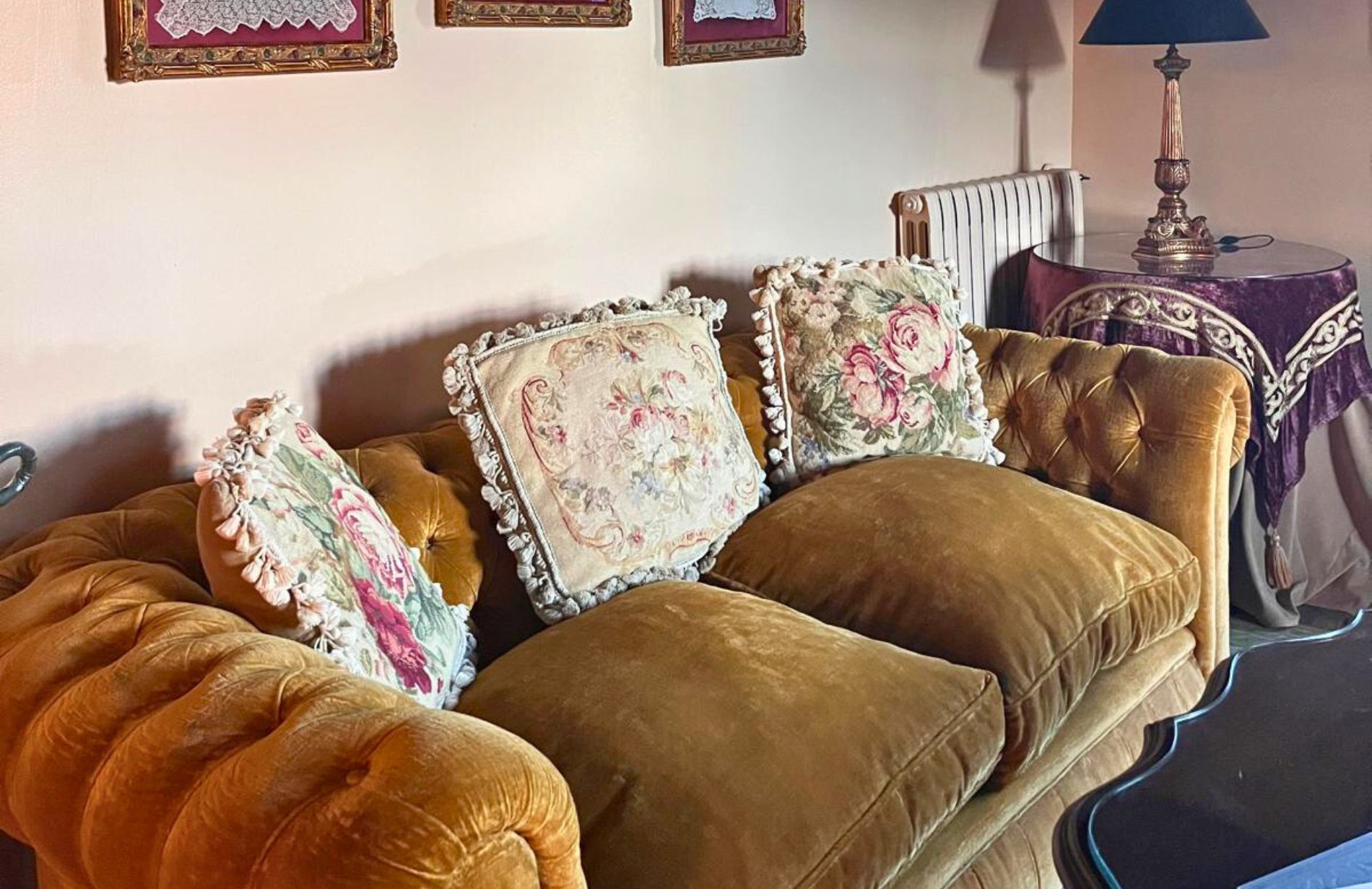 suite-la-regenta-hotel-palacio-de-cutre-sillon